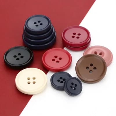 26L 4 Holes Bags Clothing Polyester Resin Button Custom Logo Woman Winter, front view