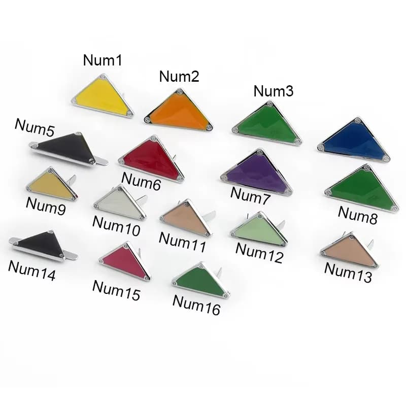 Bag Accessories Triangle Custom Hardware Engraved Metal Brand Logo Plate Tags, front view