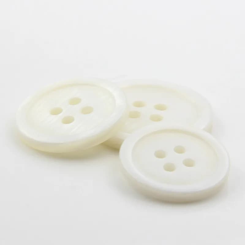 4 Holes White MOP Shell Buttons,mother of Pearl Sea Shells Shirt Buttons, front view