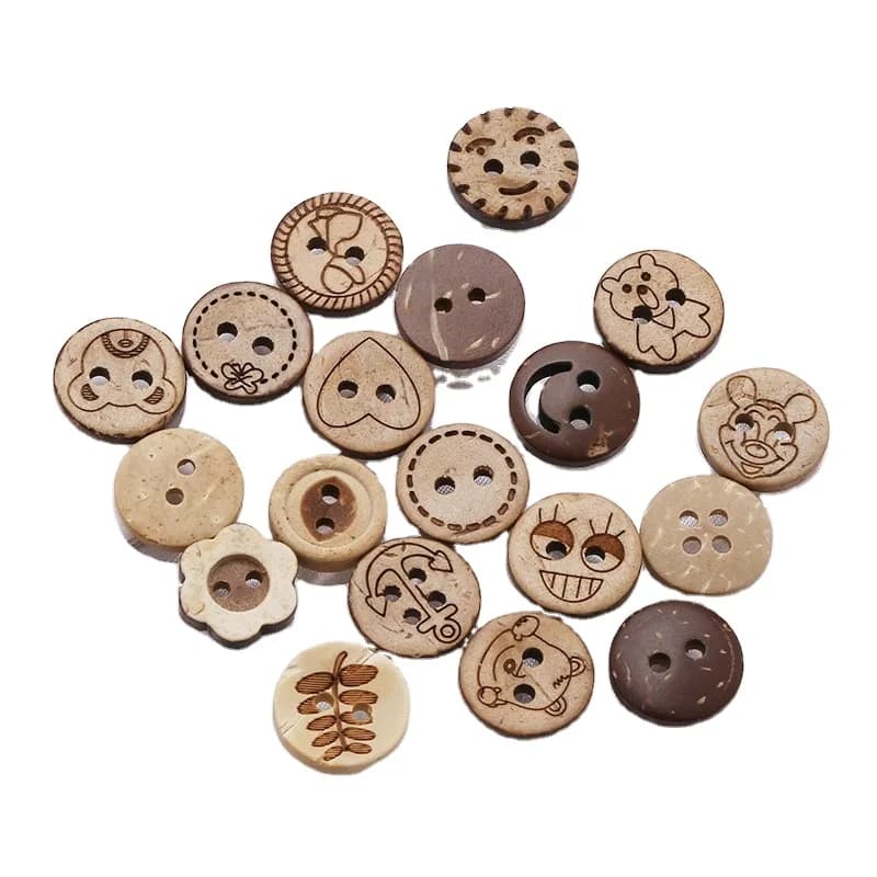 2024 Hot Spot Natural Coconut Buckle Two Eyes Four Eyes Coconut Shell Buckle, front view