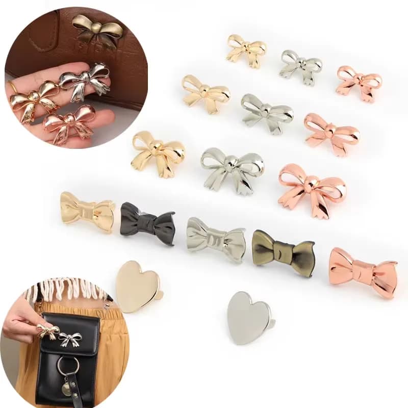 Exquisite Fashion Metal Bowknot / Heart Decoration Bag Label Creative, front view