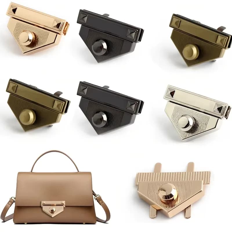 Classic Metal Handbag Hardware Accessories Zinc Alloy Triangle Shape Press Lock, front view
