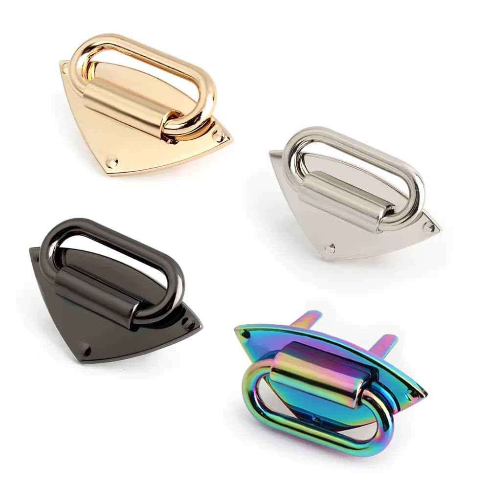 Minimalist Bag Strap Connector Chain Connector Strap Anchor Bridge Buckle Bag, front view