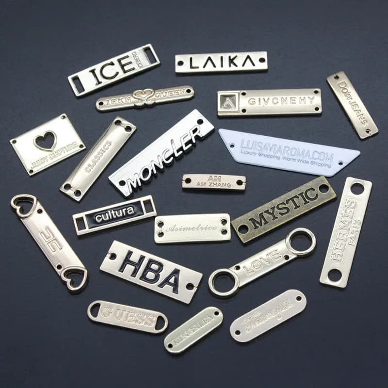 Fashion Embossed Letter Logo Bags Leather Goods Metal Labels for Wallets Luggage Hardware - view 1