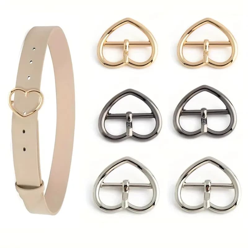 Fashion Design Hardware Accessories Alloy Heart Shape Belt Buckle Strap Belt, front view