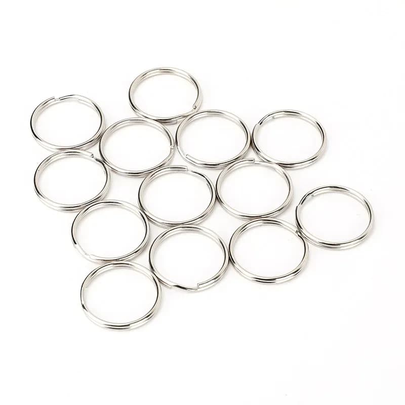 Stainless Steel Silver Keyring With Fashion Clasp Link & Round Flat Design and Metal Accessories - view 1